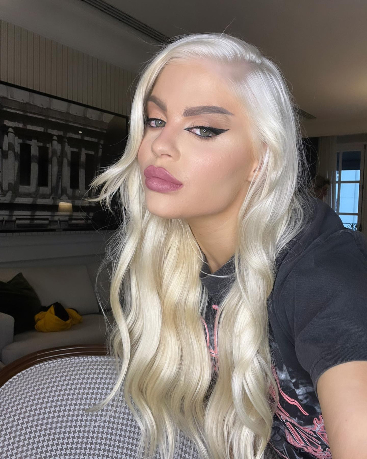 cabelo platinado cinza